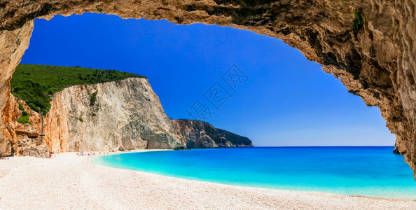 晒黑岩石如果希腊莱夫卡达爱奥尼亚岛波多卡齐基海滩惊人的图片