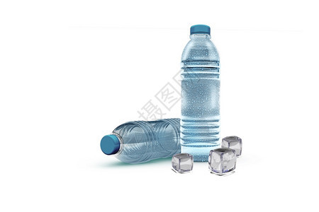 干净的寒冷瓶装3种清水用在白色背景上隔离的宠物水瓶将剪接并换成你的瓶子图片