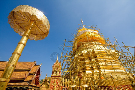 纪念馆公园祈祷泰国北部的瓦特图片