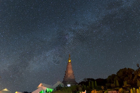 多伊因纳顿公园地标塔星迹位于泰国清迈长期接触有噪音和牛奶方式的塔传统大气层诺帕图片