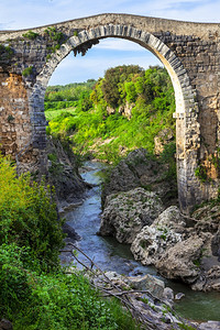 古董天空老的宗教城市Vulci旅行和意大利的礼仪地标魔鬼之桥旅游图片