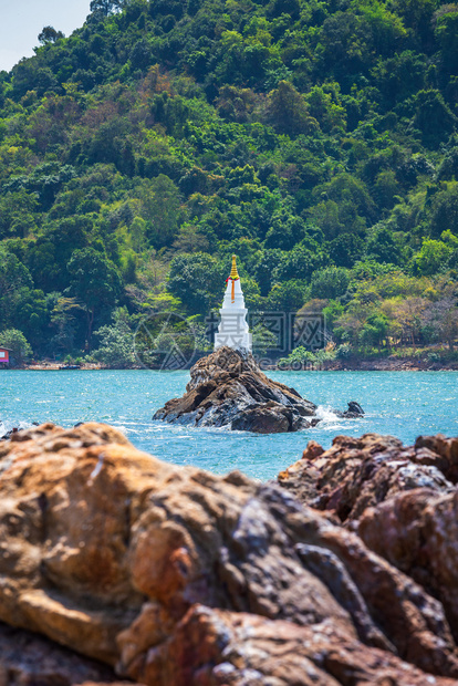 海洋地标岸ChediBanHuaLaem观点是一座塔图片