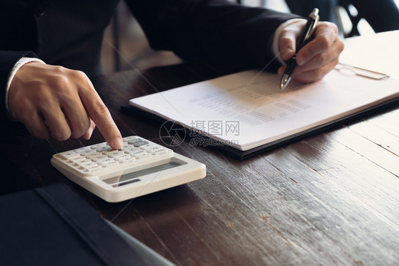 管理税文档在办公室数据文件中计算字的金融业者计算数字图片