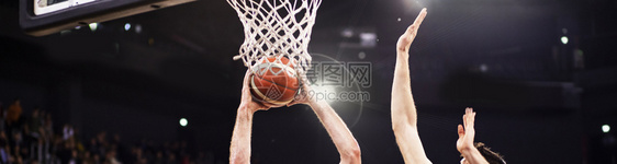 观众篮球比赛运动和竞争背景的全局赛马标注赢建造图片