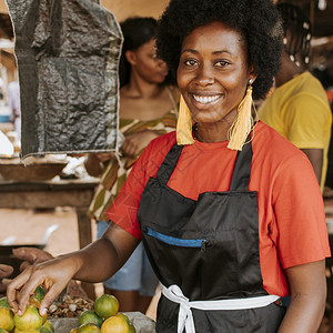 钱美丽的女就业市场中的非洲妇女人数图片