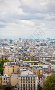 蓝色的天空城市景观巴黎风从蒙马特云日取出从蒙马特图片