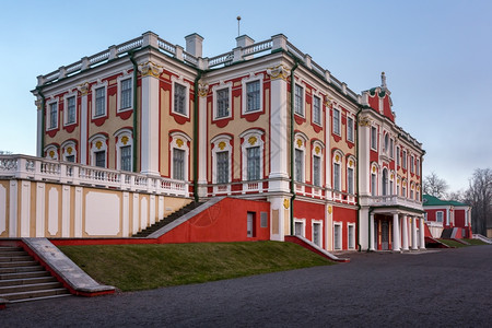 草结构体Kadriorg宫由爱沙尼亚塔林彼得大帝沙皇在爱尼亚塔林建造经过图片