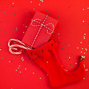 创用新年圣诞礼物赠送包裹的丝带平板最顶尖的视野Xmas2019节日庆祝手工制作礼品盒贴上红色纸底面画广场模板贺卡文本设计庆典红色图片