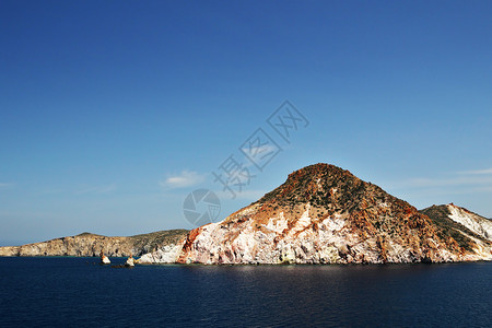 绿松石海滩希腊米洛斯岛海岸阳光明媚的日子地中海图片