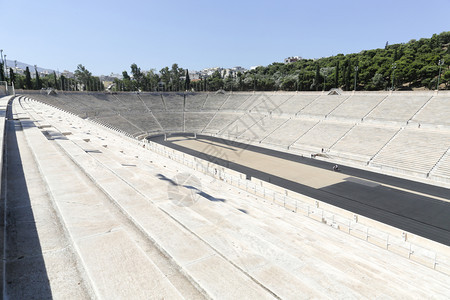 跑建造马拉松1896年雅典的泛体育场或kallimarmaro举办了第一届现代奥运会图片