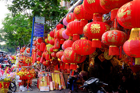 集市上卖灯笼的商家背景图片