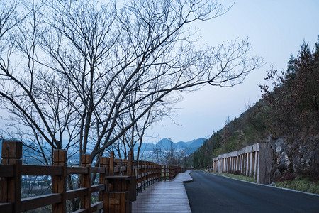 风景优美万芬格林家地质公园森林高山路由10个峰组成土地绿色图片