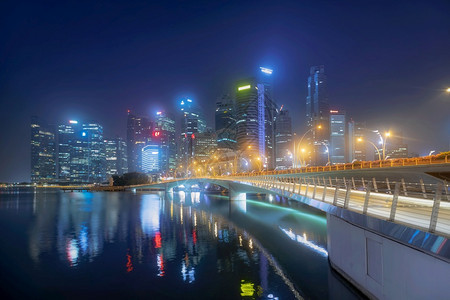 著名的SINGAPORE新加坡商业区与城市暴雾新加坡中央地区20年月4日在新加坡的旅游节日海风景图片