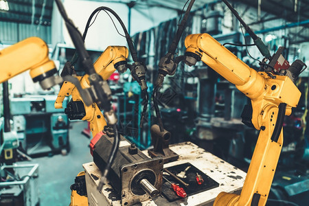 自动的数据用于字工厂生产技术的智能工业机械臂展示工业40或第四次工业革命的自动化制造过程和控操作的IOT软件用于数字工厂生产技术图片