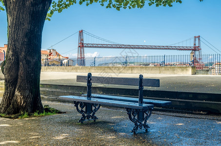 Vizcaya桥是连接西班牙葡萄城和西班Getxo镇的运输桥1893年建成Vizcaya桥空中视图教科文组织宣布其为世界遗产地绞图片