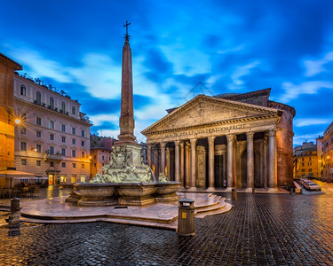 街道首都早上意大利罗马的圆形广场和万神殿寺庙图片