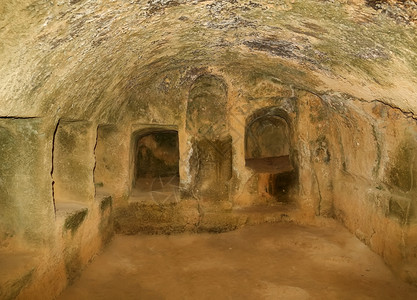 柱子科林斯式塞浦路被称为国王墓穴的帕福斯人间古墓内地进入背景图片