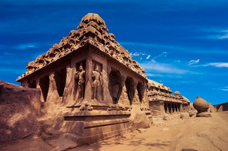 在马哈巴利普拉姆大南印度建筑泰米尔纳德邦马哈巴利浦拉姆的特塔什垄断印度教寺庙旅行复杂的印度人图片