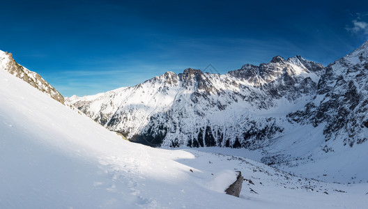 冬季雪景风光图片