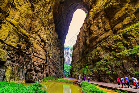 亚洲走森林长水峡谷Difeng的WulongKarst石灰岩层这是武龙家世界自然遗产的重要组成部分图片