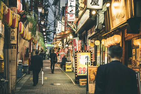 摄影水平的高清晰度照片浏览街边城市之夜人与间有灯光优质照片众人之间有彩色照片车图片