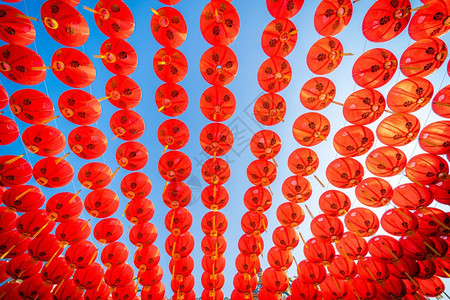 中华圣迹国新年节红灯的装饰古艺术上面写着中文字母上帝保佑是财富祝福的赞美是泰国一个公共场所镇上海节日图片