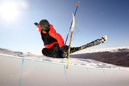训练冬季运动会NZFIS自由式滑雪世界杯半排水管培训乐趣行动图片