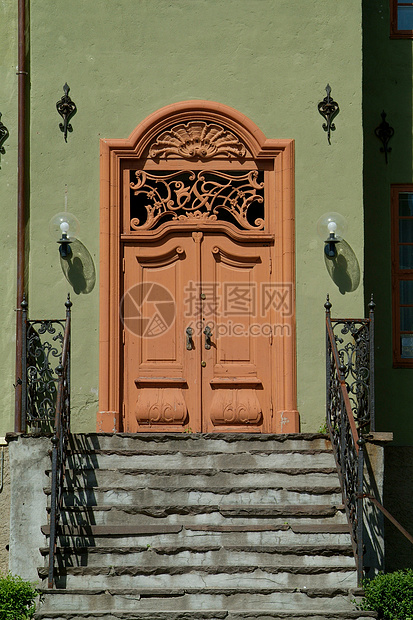 旧楼门建筑橙子绿色楼梯房子图片