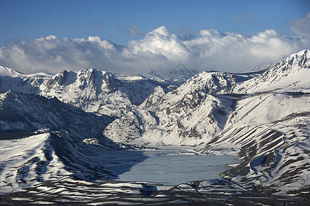 山区地貌山脉天气鸟瞰图天线水平季节风景自然界视图图片