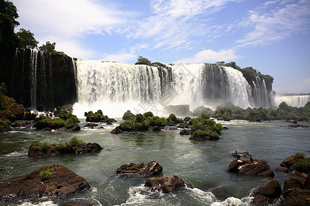 伊瓜苏 Iguazu Iguau 瀑布  大型瀑布淡水流动高度绿色森林荒野岩石图片