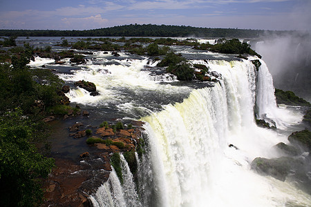 伊瓜苏 Iguazu Iguau 瀑布  大型瀑布岩石高度森林荒野绿色流动淡水图片
