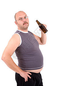 喝啤酒男性大肚腩饮食啤酒肚酒精成人眼镜啤酒胡子山羊背景图片