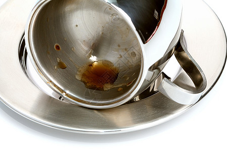 空钢杯咖啡杯白色宏观工作室阴影飞碟香味金属液体早餐背景图片