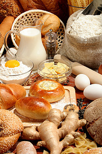 面包 面粉 牛奶 黄油 鸡蛋种子烹饪美食早餐包子营养滚动麻布篮子水壶图片