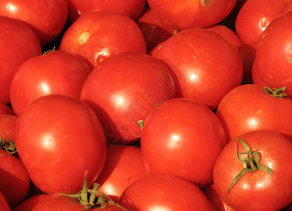 新鲜新番茄红色水果食物植物果汁饮食沙拉绿色蔬菜营养图片