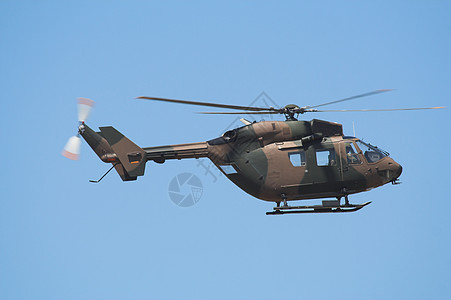 空军直升机图片