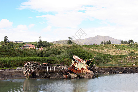 被遗弃的渔船 2图片