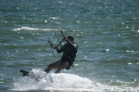 风滑旅游天空蓝色海浪海滩行动阳光风筝热带天堂图片