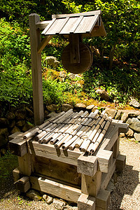 日本花园树林竹子绿化晴天反射花园公园怀旧园林池塘图片