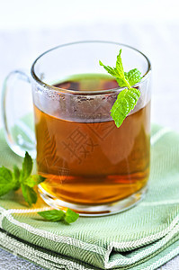 薄茶植物福利茶点疗法玻璃草本饮料叶子草本植物树叶图片
