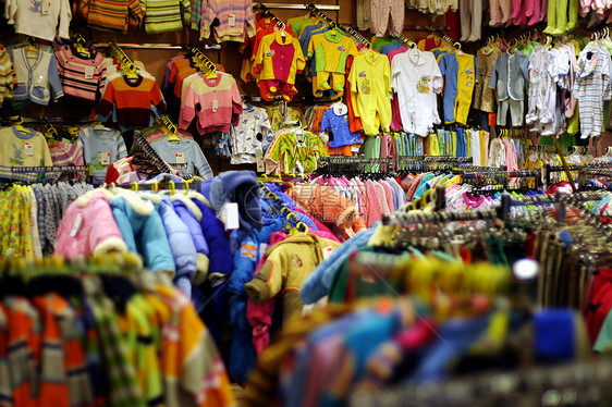 婴儿衣服打扮戏服衬衫店铺价格购物中心孩子展示陈列室销售图片
