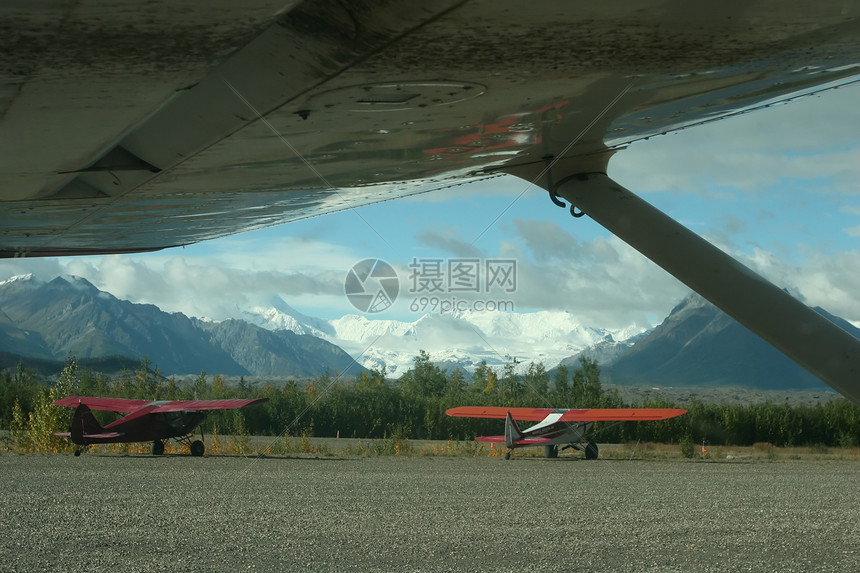 兰戈圣以利亚国家公园踪迹背包风景国家人行道假期小路爬坡远景天空图片