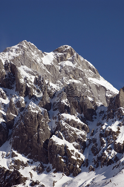 冬冬山天空蓝色冰川石头岩石顶峰远足旅行高度图片