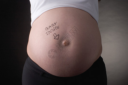 婴儿腹部图片