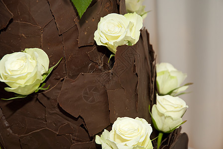 棕色巧克力结婚蛋糕图片