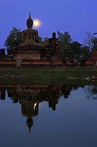 佛教寺庙废墟图片