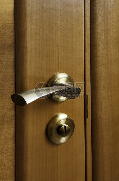 锁着木门安全硬木金子解决方案房子钥匙黄色入口木头财产图片