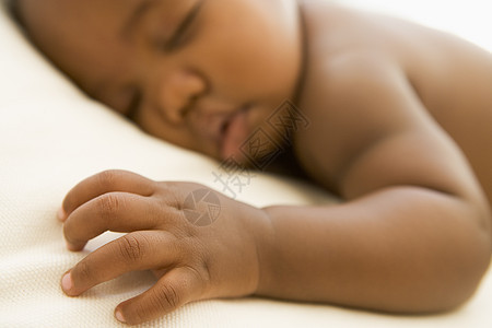 婴儿睡觉水平女孩手指头肩样子焦距睡眠女性背景图片