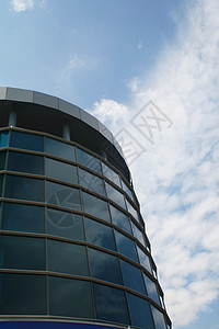 高楼现代建筑建筑学建筑师住宅蓝色天空地标建造摩天大楼金属公寓图片
