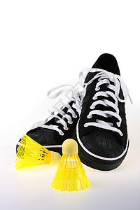 羽毛球闲暇游戏球拍鞋类羽毛健康黄色黑色图片